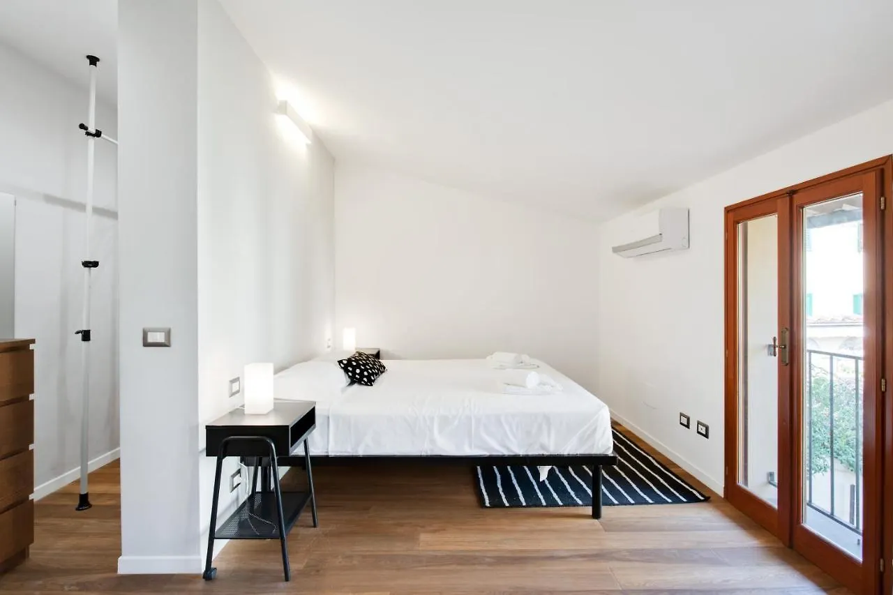 Santa Reparata Apartment With Patio And Terrace Florence